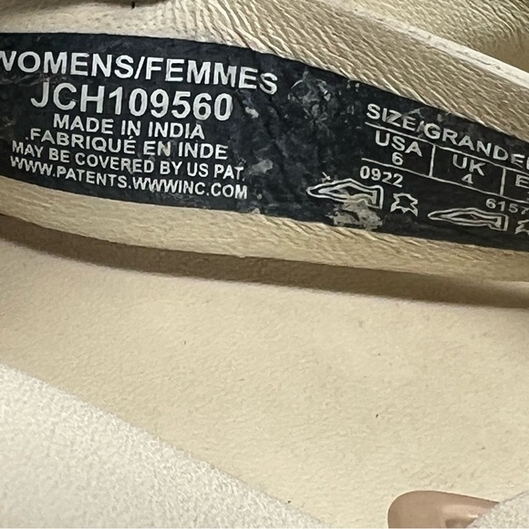 Chaco Cream Women's Sandals - Picture 8 of 9